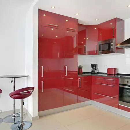 Lovely Penthouse קוסטה טגוויסה
