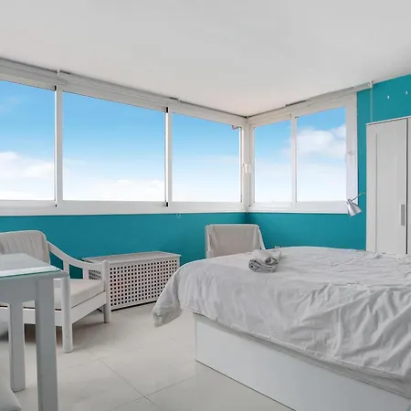 דירה Lovely Penthouse