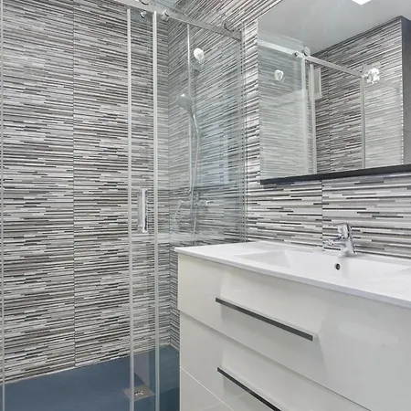 Lovely Penthouse קוסטה טגוויסה